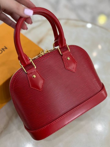 Louis Vuitton Alma BB сумка