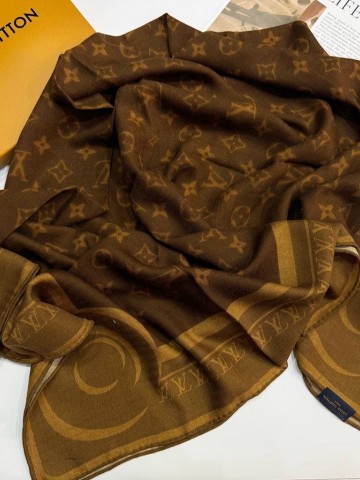 Louis Vuitton платок