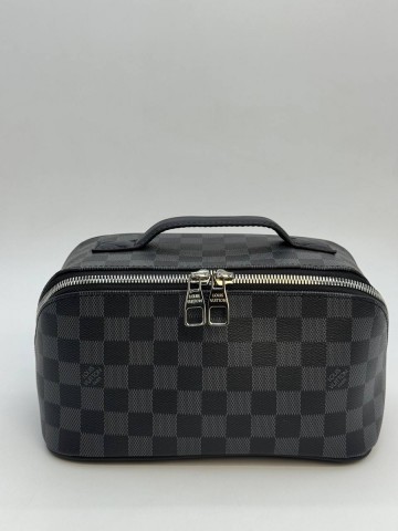 Louis Vuitton косметичка