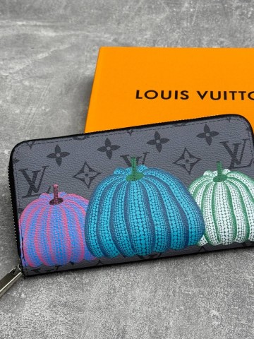 Louis Vuitton кошелек
