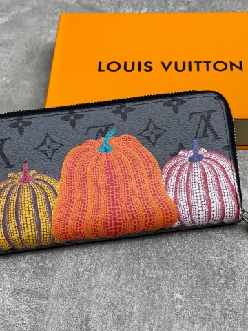 Louis Vuitton кошелек