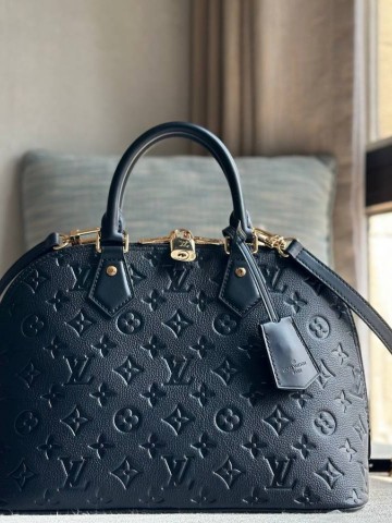 Louis Vuitton Alma сумка