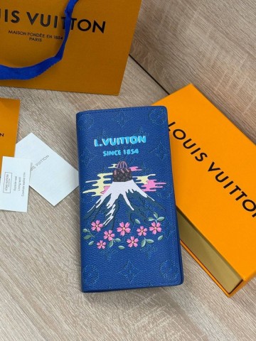 Louis Vuitton кошелек