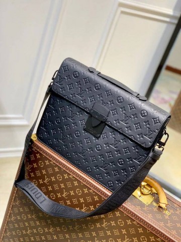 Louis Vuitton M20835 S Rock портфель