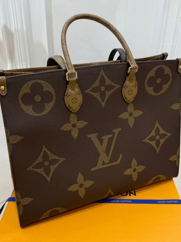 Louis Vuitton Onthego GM сумка