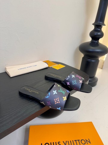 Louis Vuitton шлепанцы