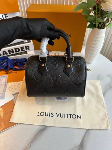 Louis Vuitton Speedy сумка