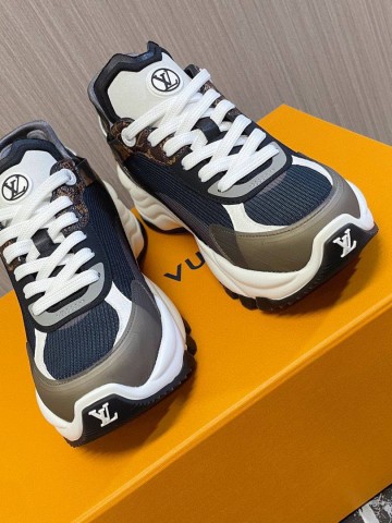 Louis Vuitton кроссовки