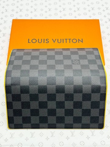 Louis Vuitton кошелек