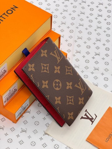 Louis Vuitton обложка на паспорт