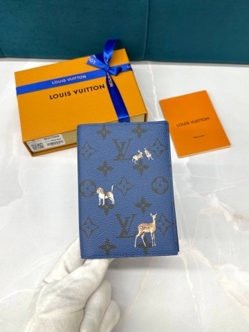 Louis Vuitton обложка на паспорт