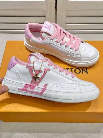 Louis Vuitton кроссовки