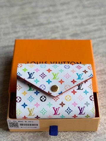 Louis Vuitton кошелек