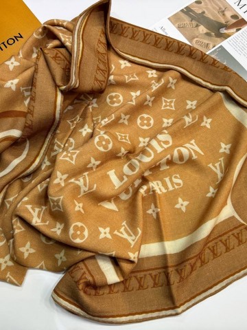 Louis Vuitton платок