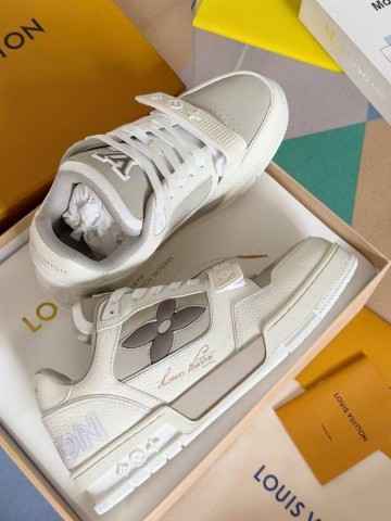 Louis Vuitton кроссовки