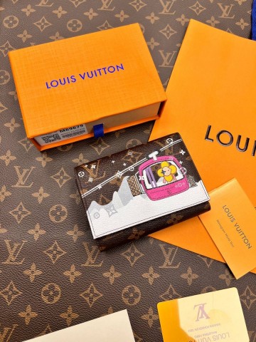 Louis Vuitton кошелек