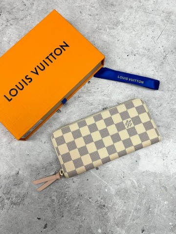 Louis Vuitton кошелек