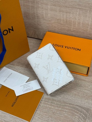 Louis Vuitton картхолдер