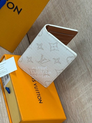 Louis Vuitton картхолдер