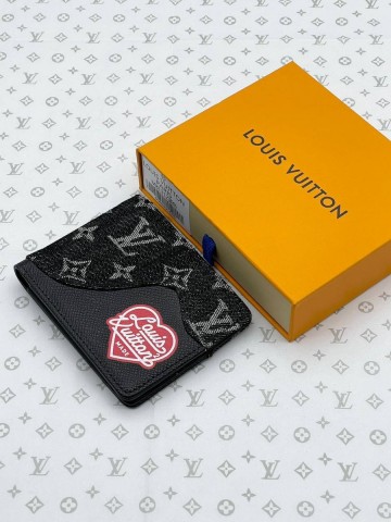 Louis Vuitton кошелек