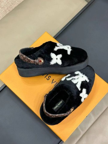 Louis Vuitton мюли