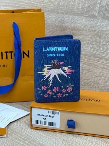 Louis Vuitton картхолдер
