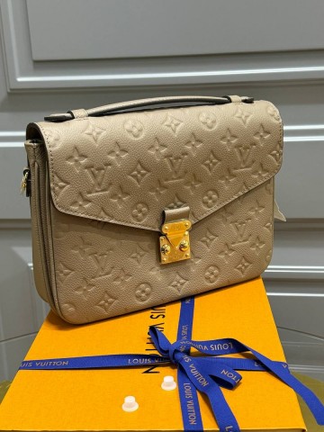 Louis Vuitton POCHETTE METIS сумка