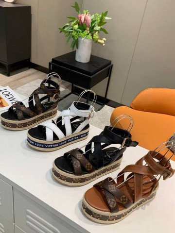 Louis Vuitton босоножки