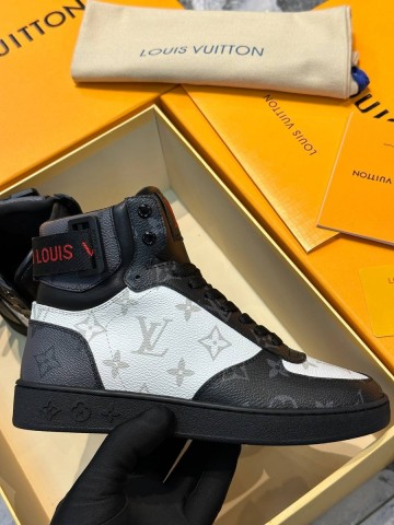 Louis Vuitton кроссовки