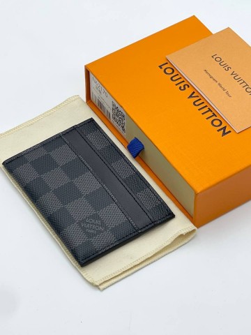 Louis Vuitton картхолдер