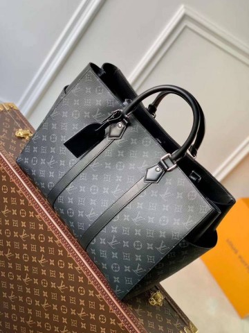 Louis Vuitton сумка