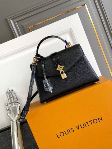 Louis Vuitton сумка