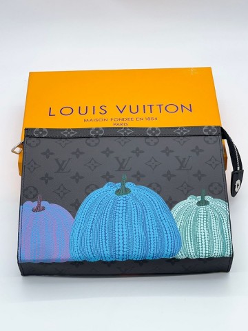 Louis Vuitton клатч