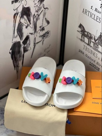 Louis Vuitton шлепанцы