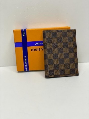 Louis Vuitton обложка на паспорт