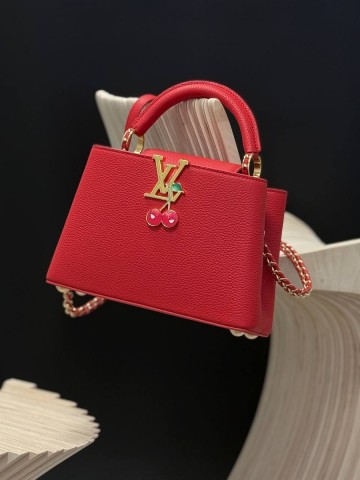 Louis Vuitton Capucines сумка