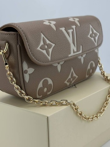 Louis Vuitton сумка