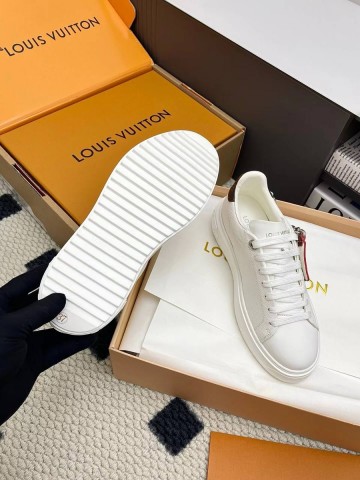 Louis Vuitton Time Out кроссовки