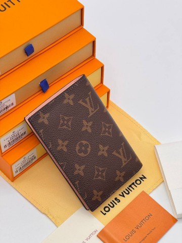 Louis Vuitton обложка на паспорт