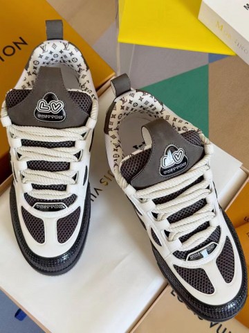 Louis Vuitton кроссовки