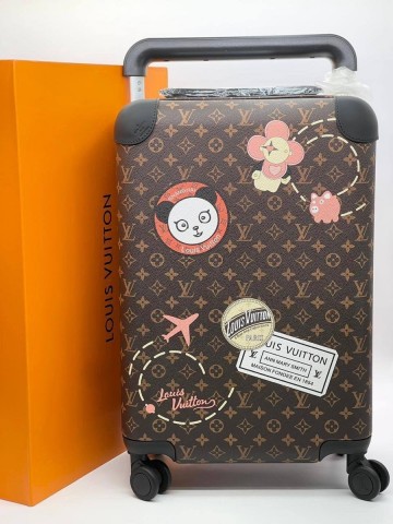 Louis Vuitton чемодан