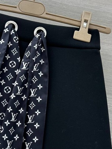 Louis Vuitton юбка
