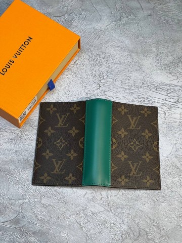 Louis Vuitton обложка на паспорт
