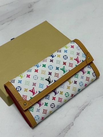 Louis Vuitton кошелек