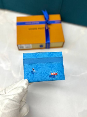 Louis Vuitton картхолдер
