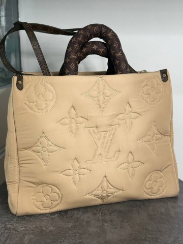 Louis Vuitton Sac cabas OnTheGo сумка