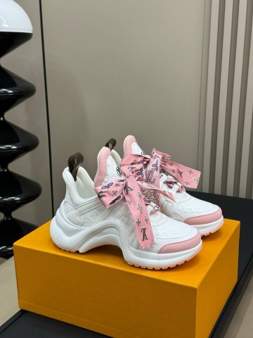Louis Vuitton кроссовки