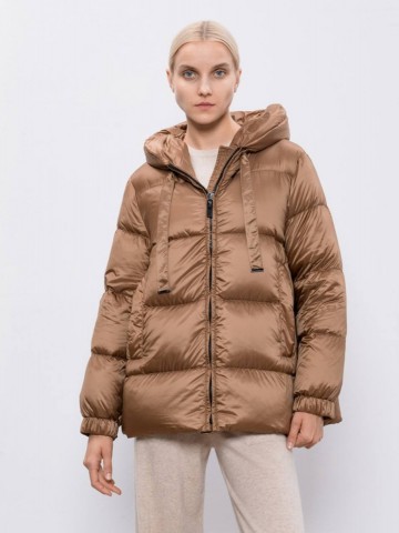 Max Mara пуховик