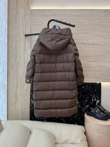 Max Mara пуховик