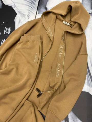 Max Mara костюм